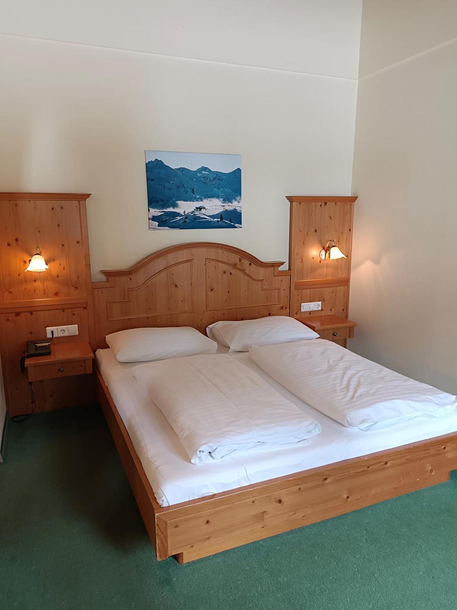 Hotel Gruenwaldkopf 오베르타우에른 외부 사진